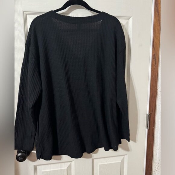 SHEIN Black Button-Down Women's Shirt waffle style 1XL - Picture 2 of 3